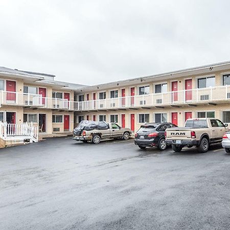 Lake City Motel Дартмут Экстерьер фото