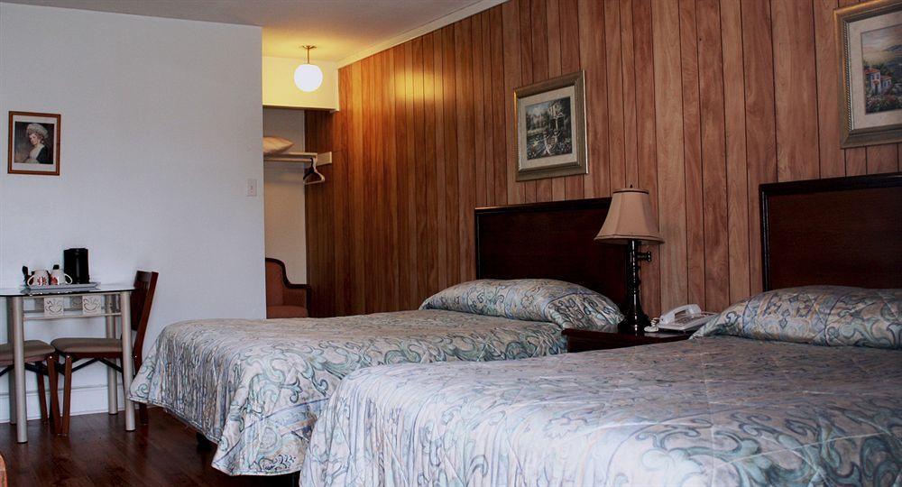 Lake City Motel Дартмут Экстерьер фото